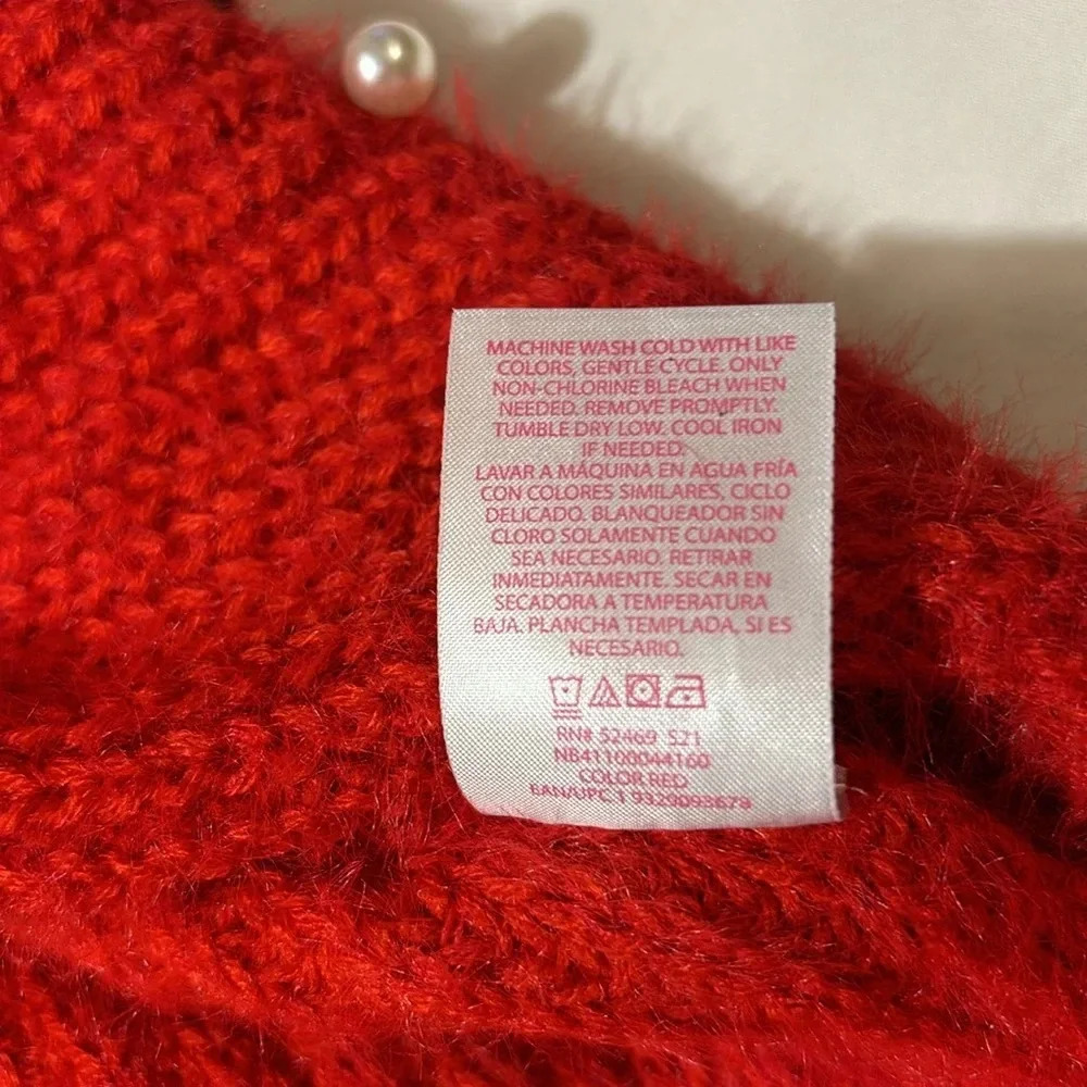 Red Twist Front Pearl Embellished Valentine Sweater size Medium - Picture 10 of 11